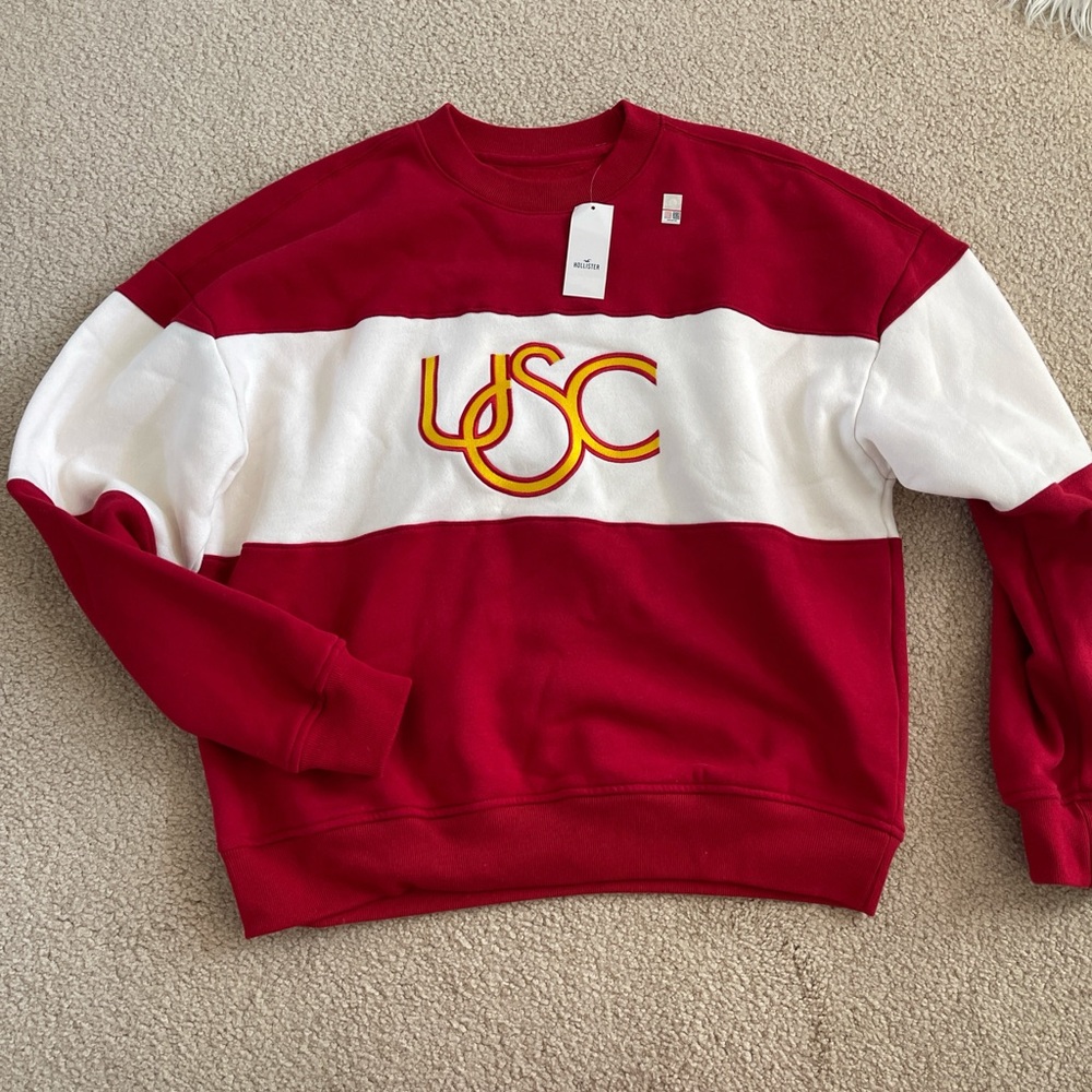 Hollister Red and White Crewneck Sweater